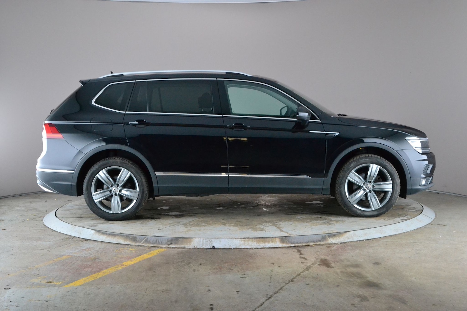 Used Volkswagen Tiguan Allspace 2021 for sale - 77732976: Photo 9