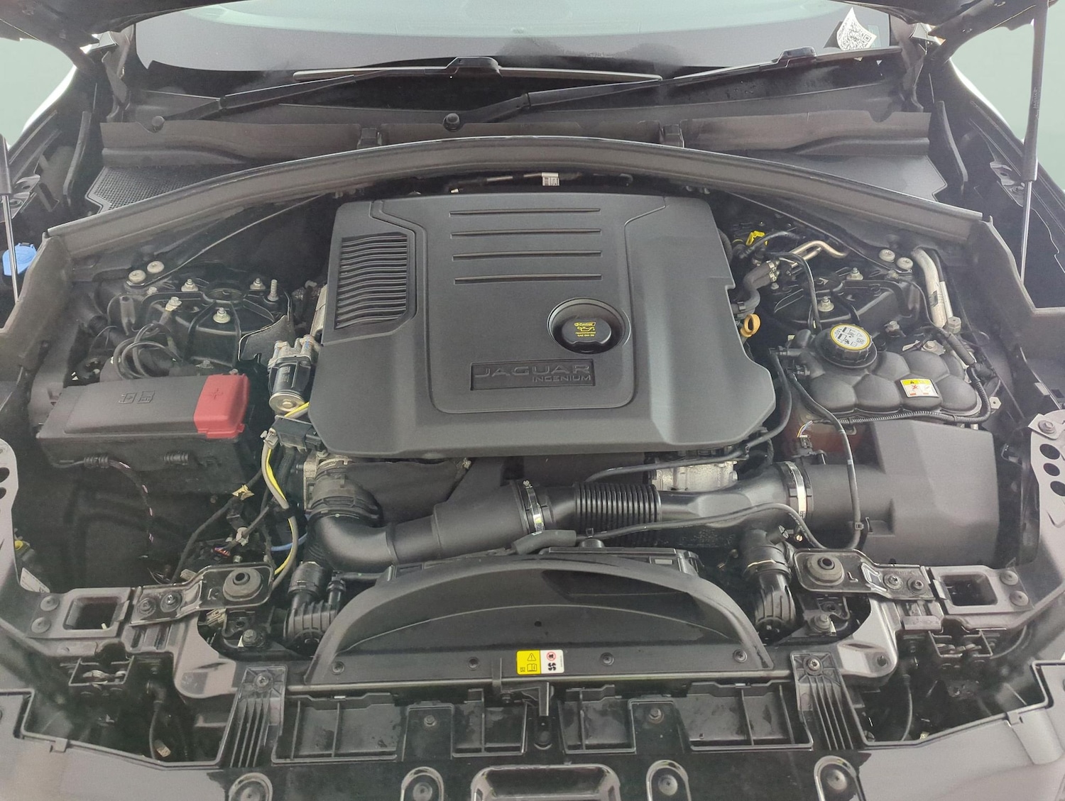 Used Jaguar F-Pace 2022 for sale - 77916981: Photo 40