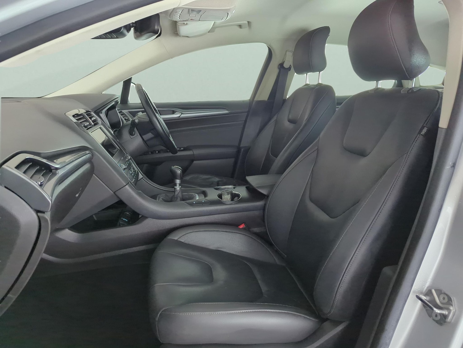 Used Ford Mondeo 2020 for sale - 77730675: Photo 4