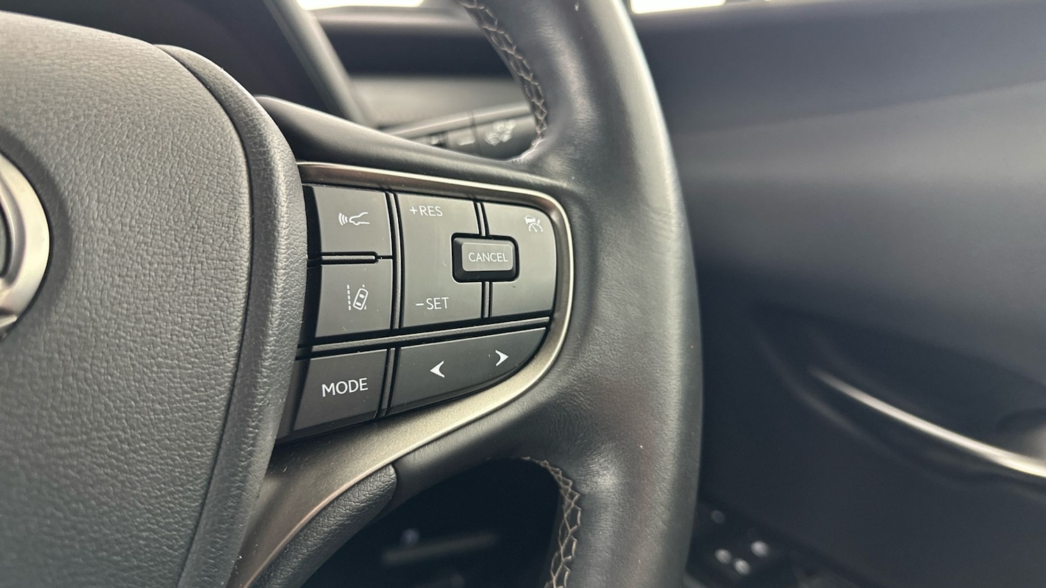 Used Lexus UX 2022 for sale - 77418126: Photo 21