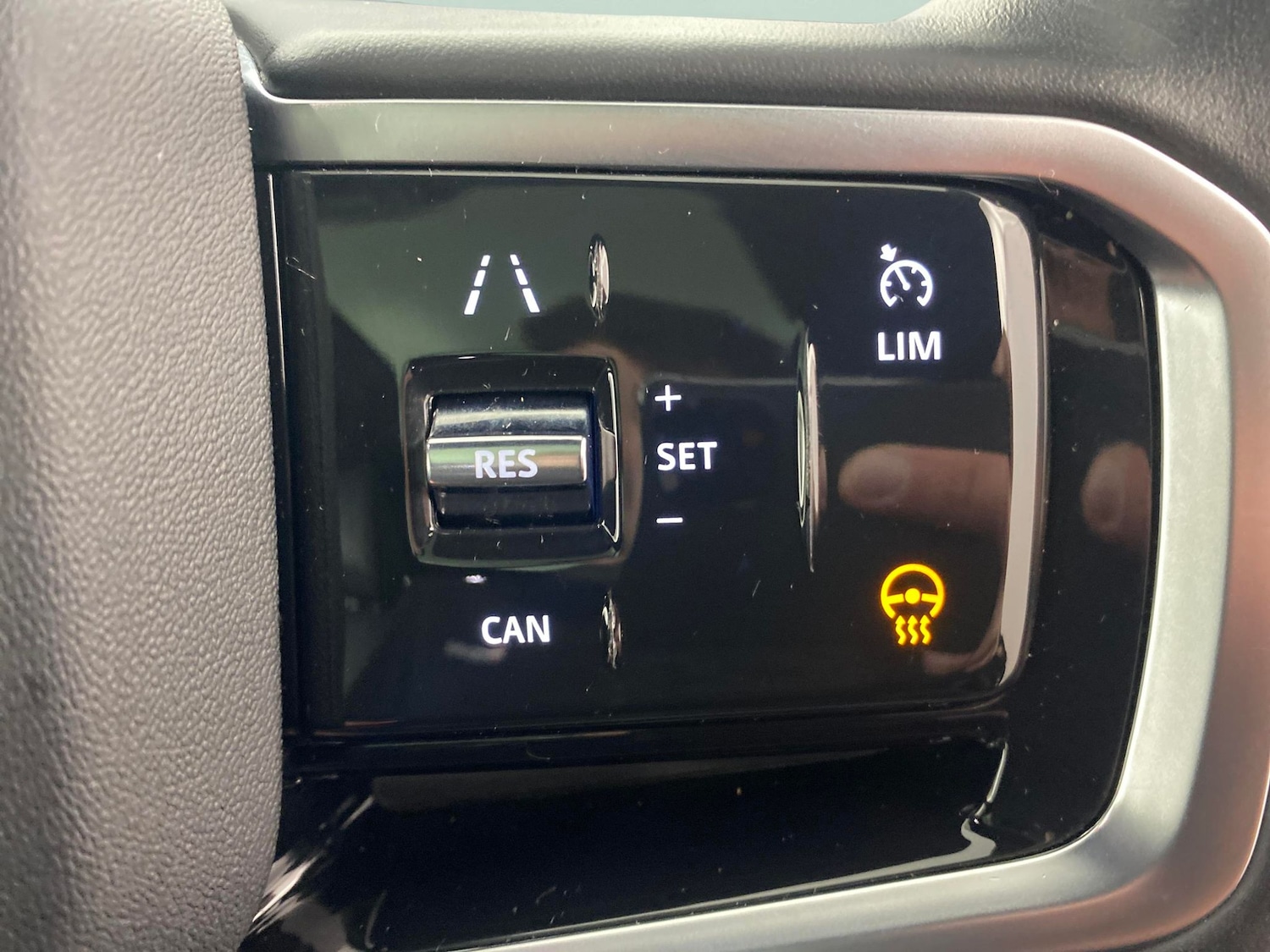 Used Land Rover Range Rover Velar 2022 for sale - 76845776: Photo 22