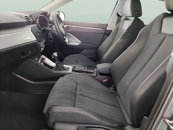 Used Audi Q3 2024 for sale - 79098557: Photo