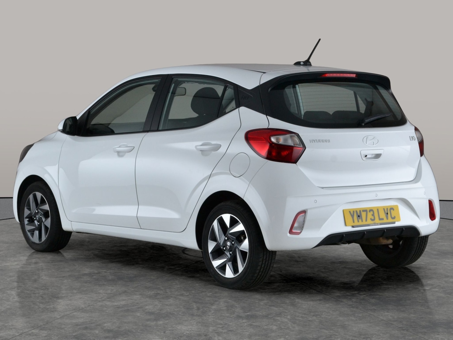 Used Hyundai i10 2023 for sale - 77235728: Photo 12