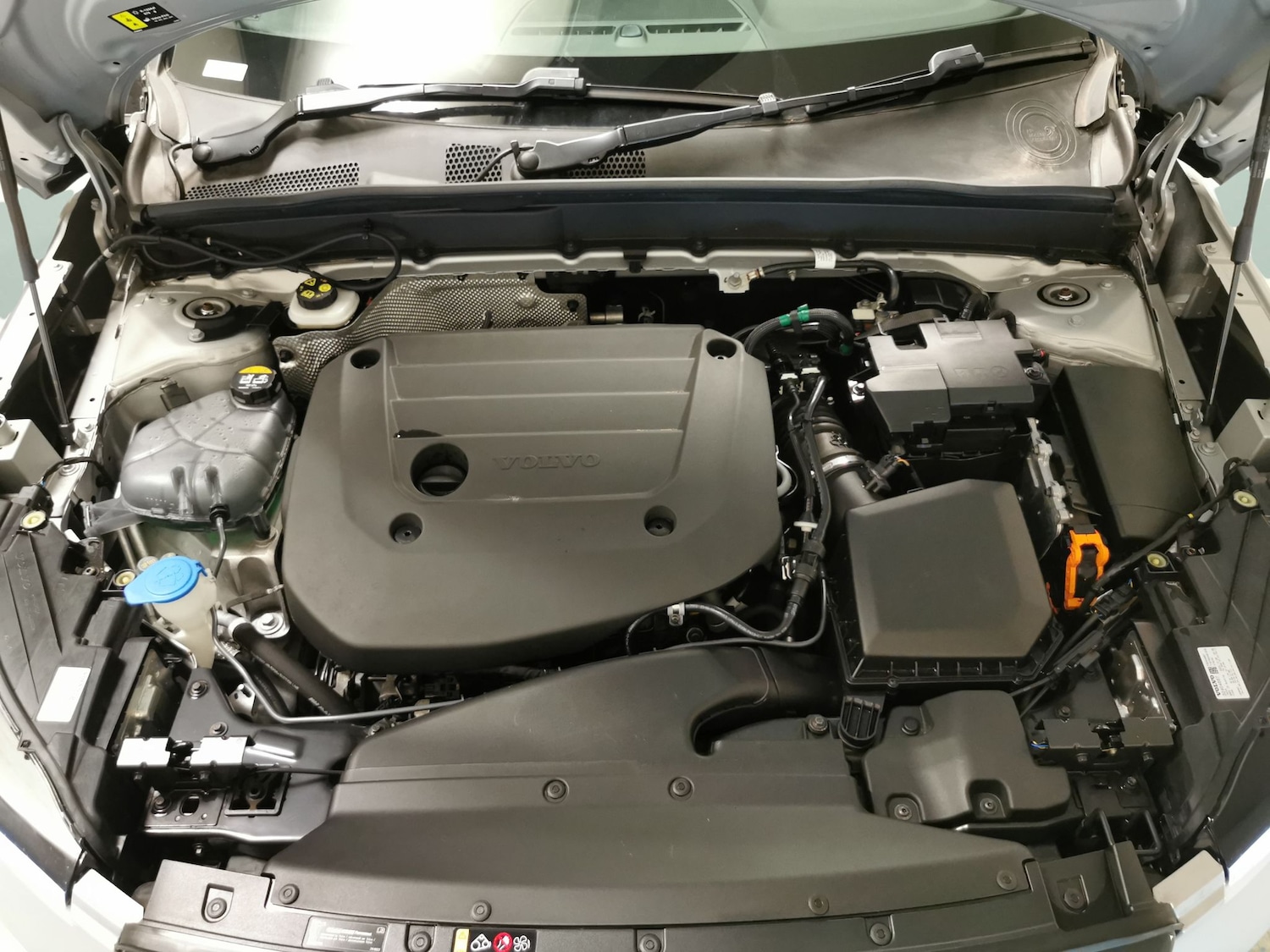 Used Volvo XC40 2024 for sale - 77399473: Photo 27