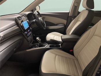 Used Ssangyong Tivoli 2023 for sale - 78700652: Photo