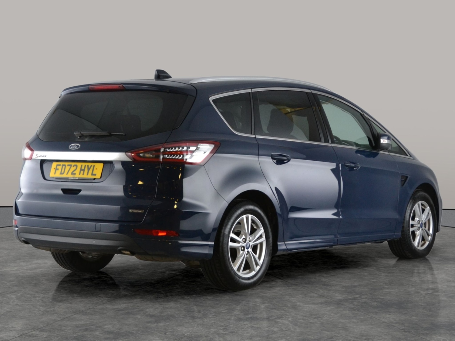 Used Ford S-Max 2023 for sale - 77562830: Photo 10