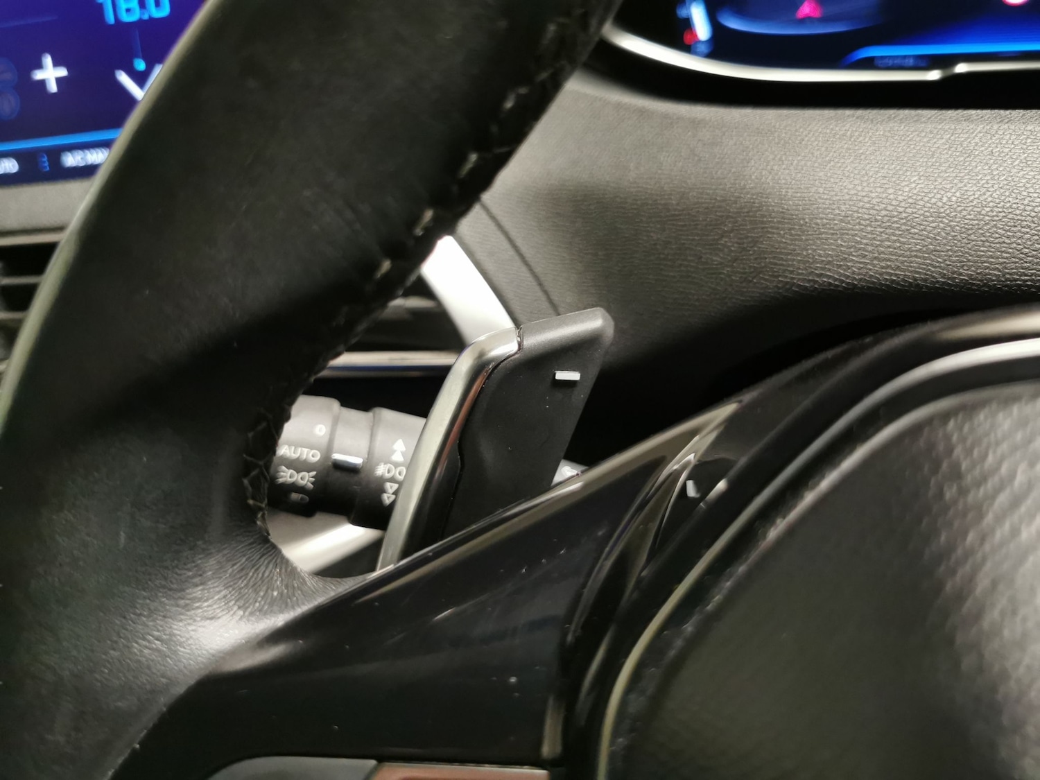 Used Peugeot 3008 2018 for sale - 78095554: Photo 21