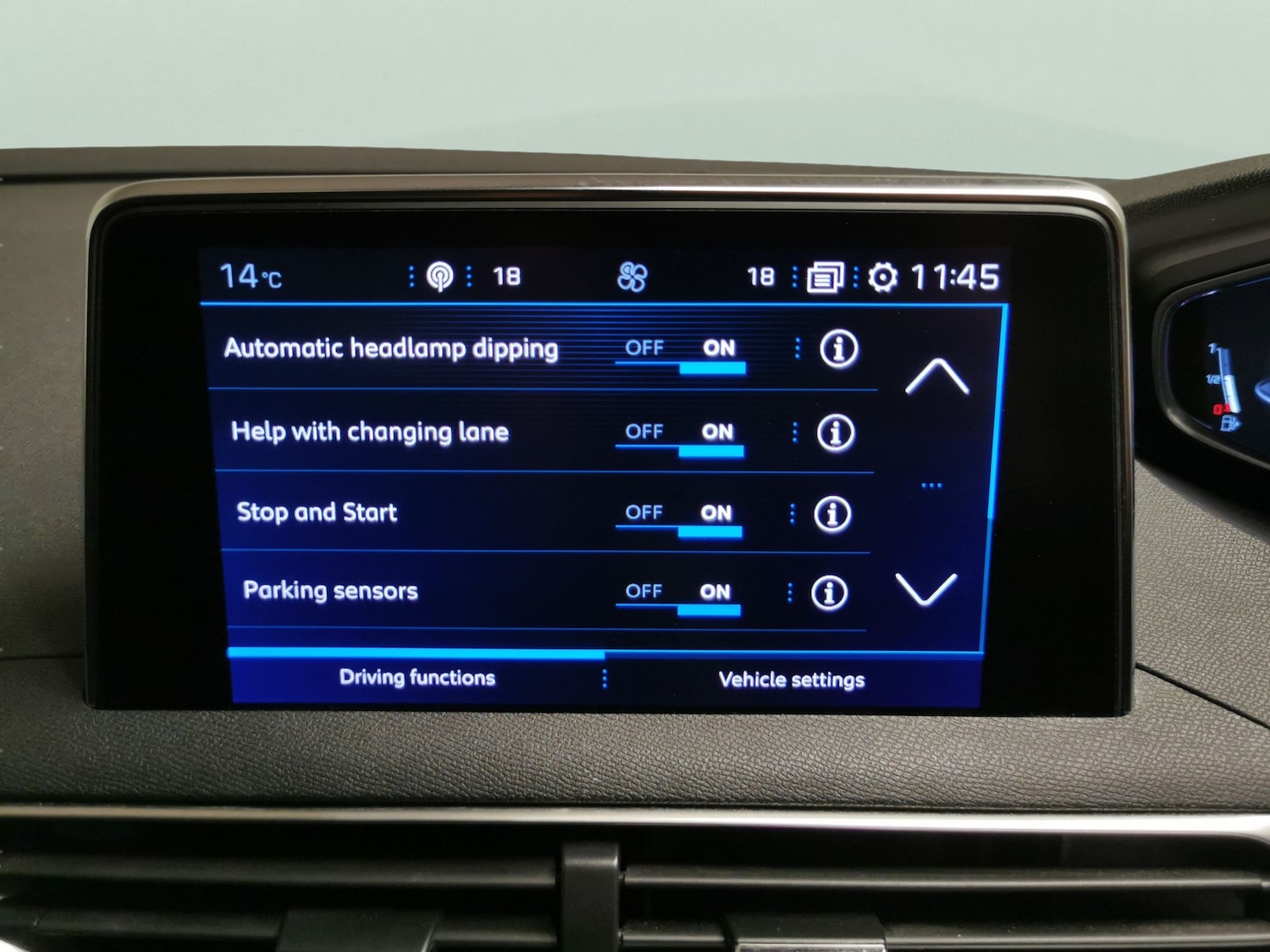 Used Peugeot 3008 2018 for sale - 78095554: Photo 25