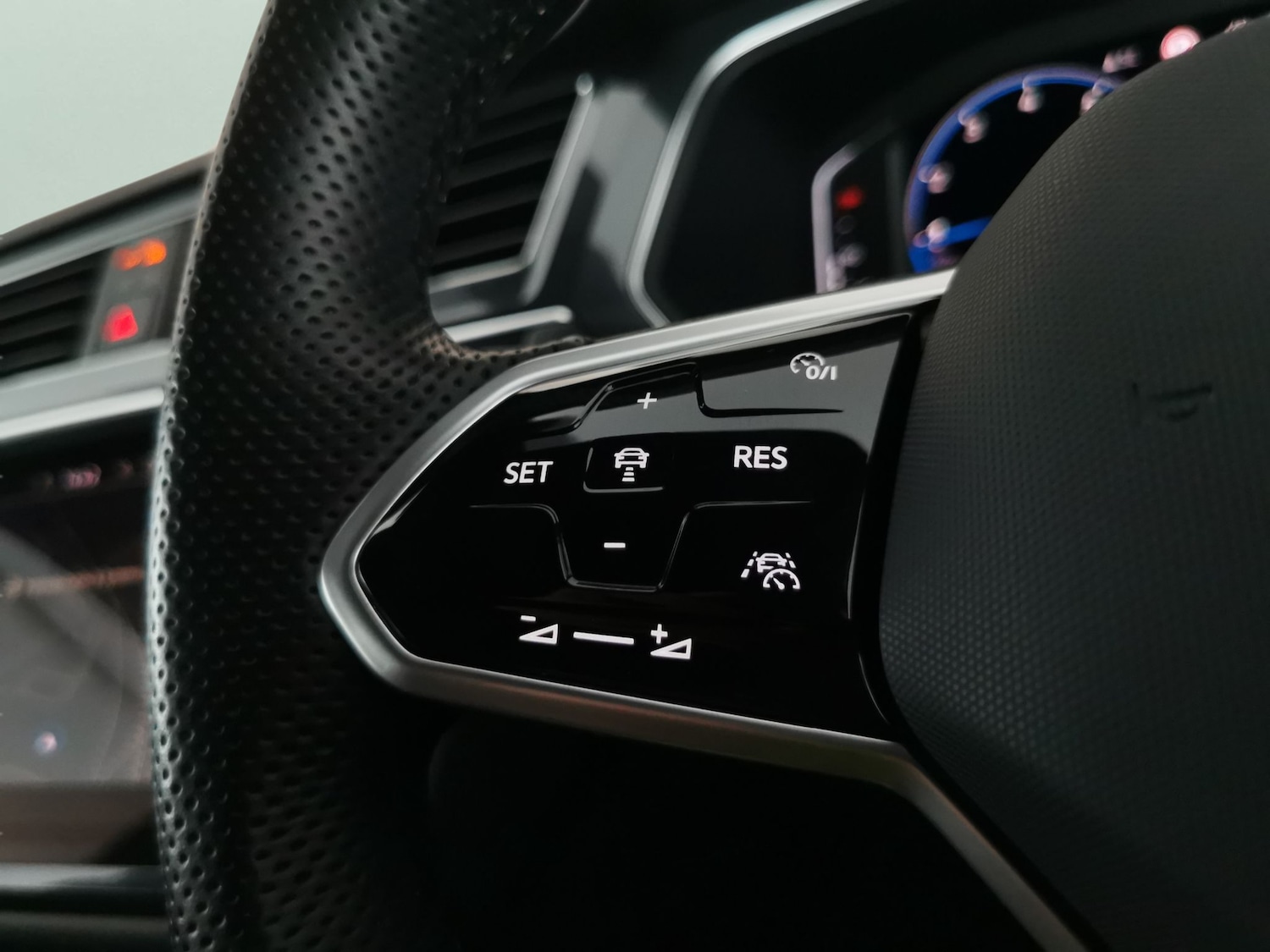 Used Volkswagen Tiguan Allspace 2023 for sale - 77981248: Photo 24