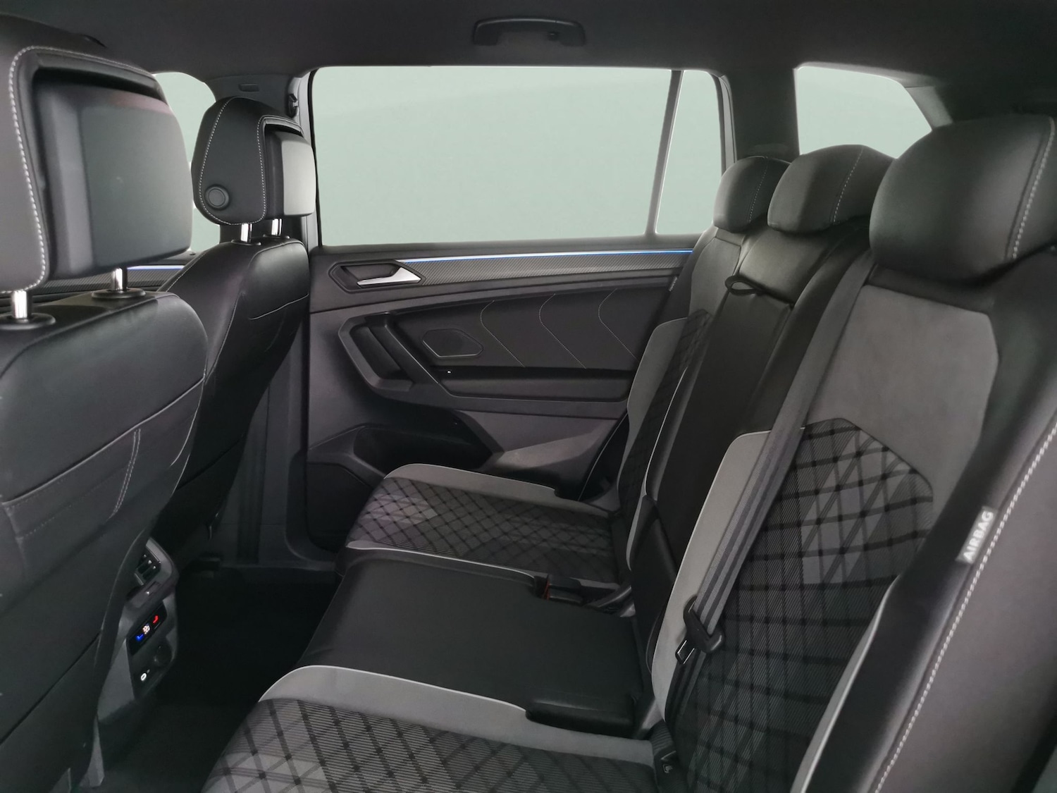 Used Volkswagen Tiguan Allspace 2023 for sale - 77981248: Photo 31