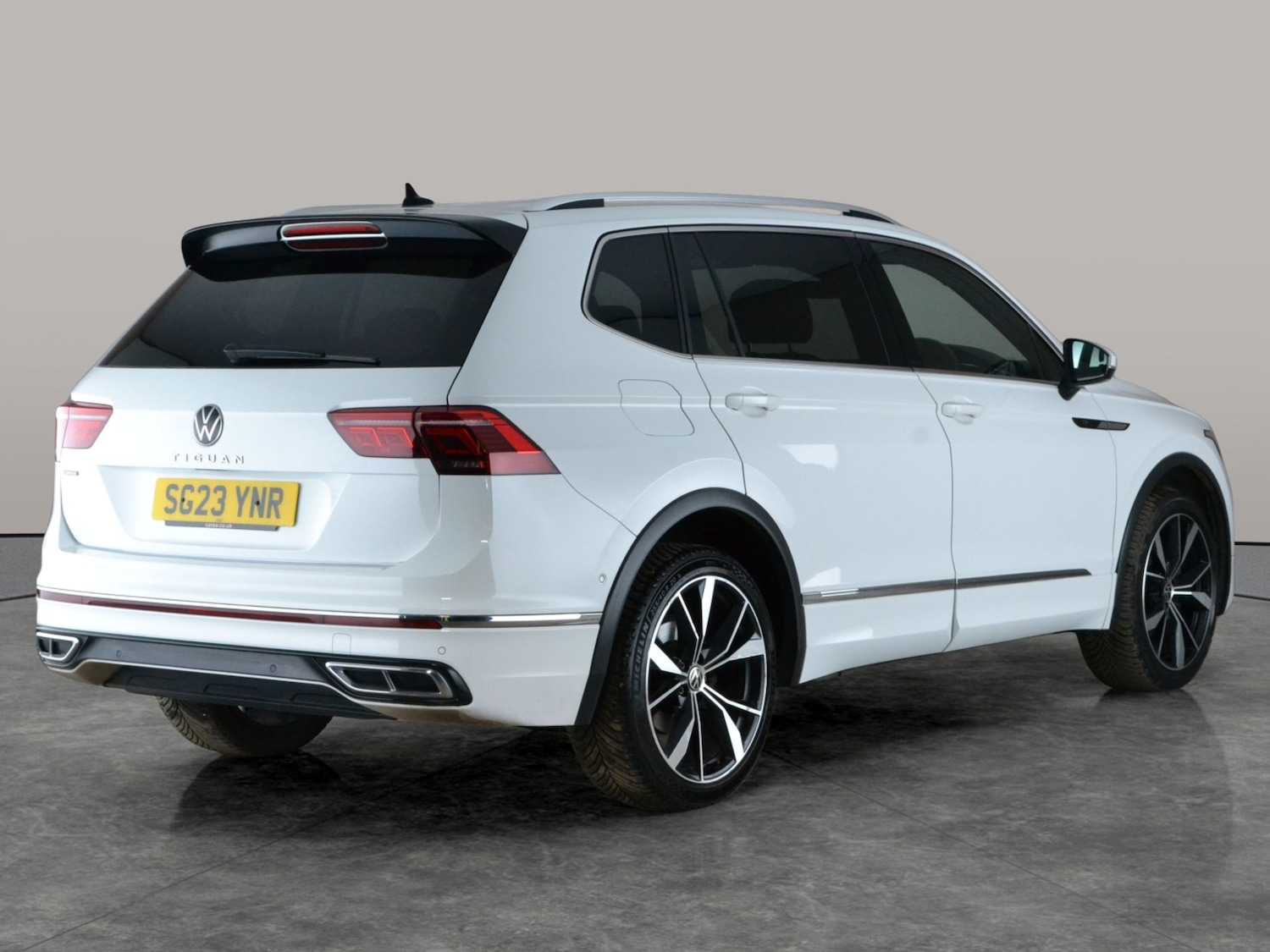 Used Volkswagen Tiguan Allspace 2023 for sale - 77981248: Photo 9