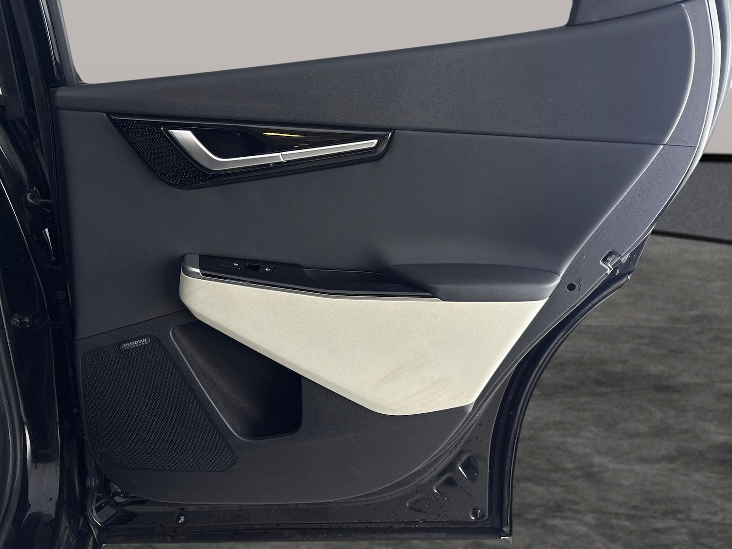 Used Kia EV6 2023 for sale - 77393761: Photo 41