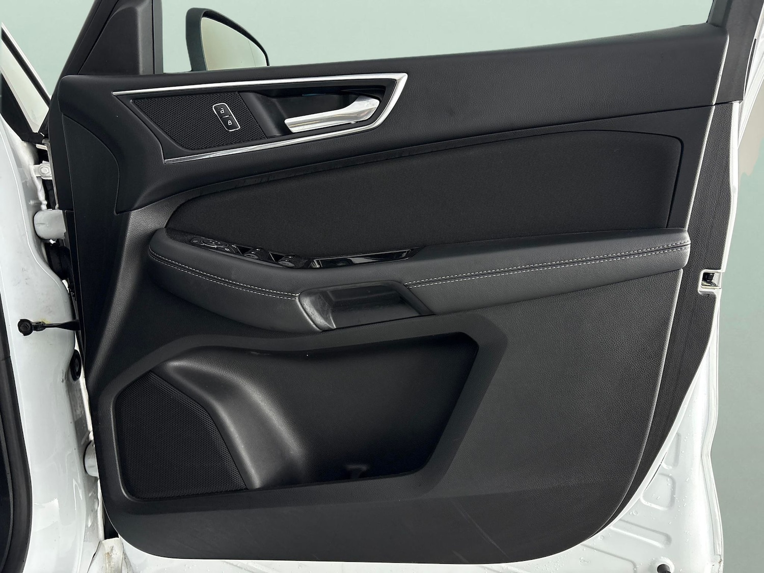 Used Ford S-Max 2018 for sale - 77151830: Photo 28