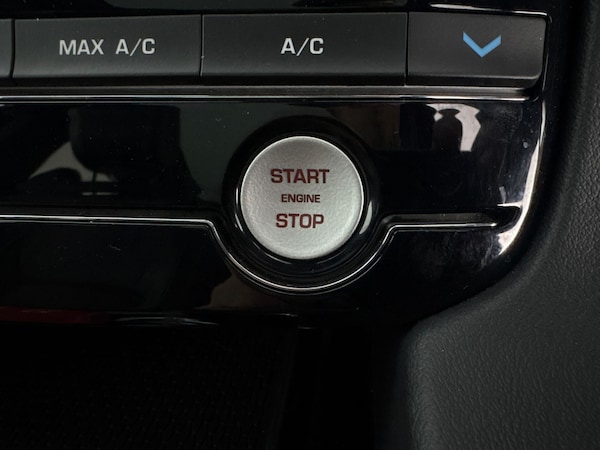 Used Jaguar F-Pace 2020 for sale - 76240798: Photo 23