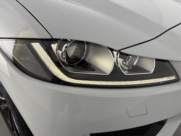 Used Jaguar F-Pace 2020 for sale - 76240798: Photo 37