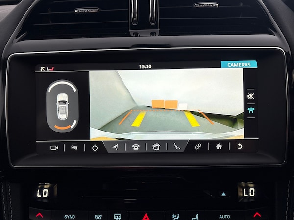 Used Jaguar F-Pace 2020 for sale - 76240798: Photo 39