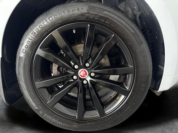 Used Jaguar F-Pace 2020 for sale - 76240798: Photo 41