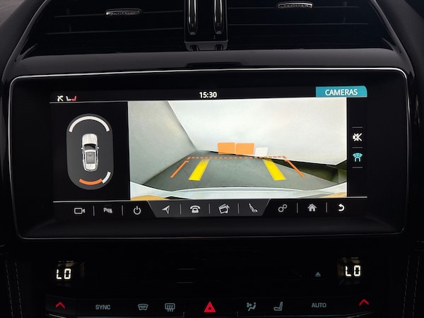 Used Jaguar F-Pace 2020 for sale - 76240798: Photo 7