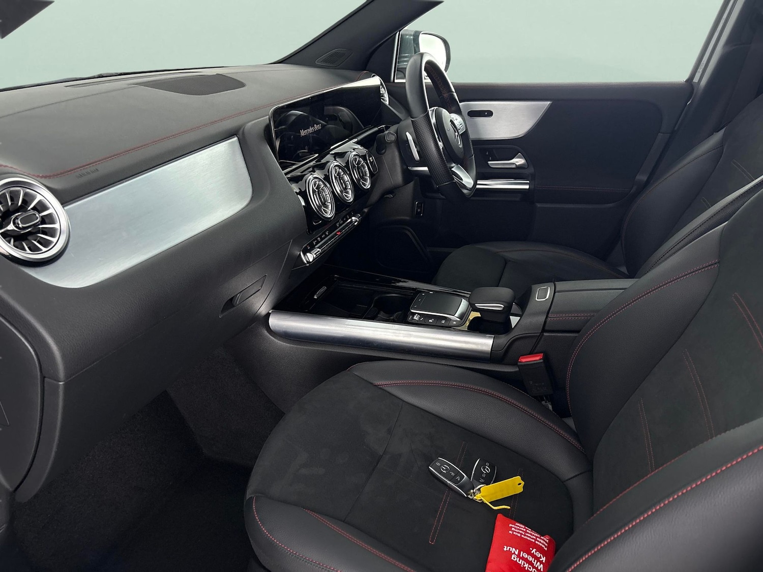 Used Mercedes-Benz EQA 2022 for sale - 78054011: Photo 4