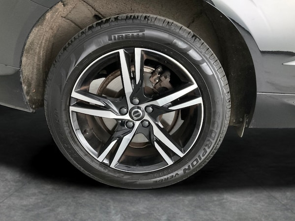 Used Volvo XC60 2022 for sale - 76322789: Photo 33