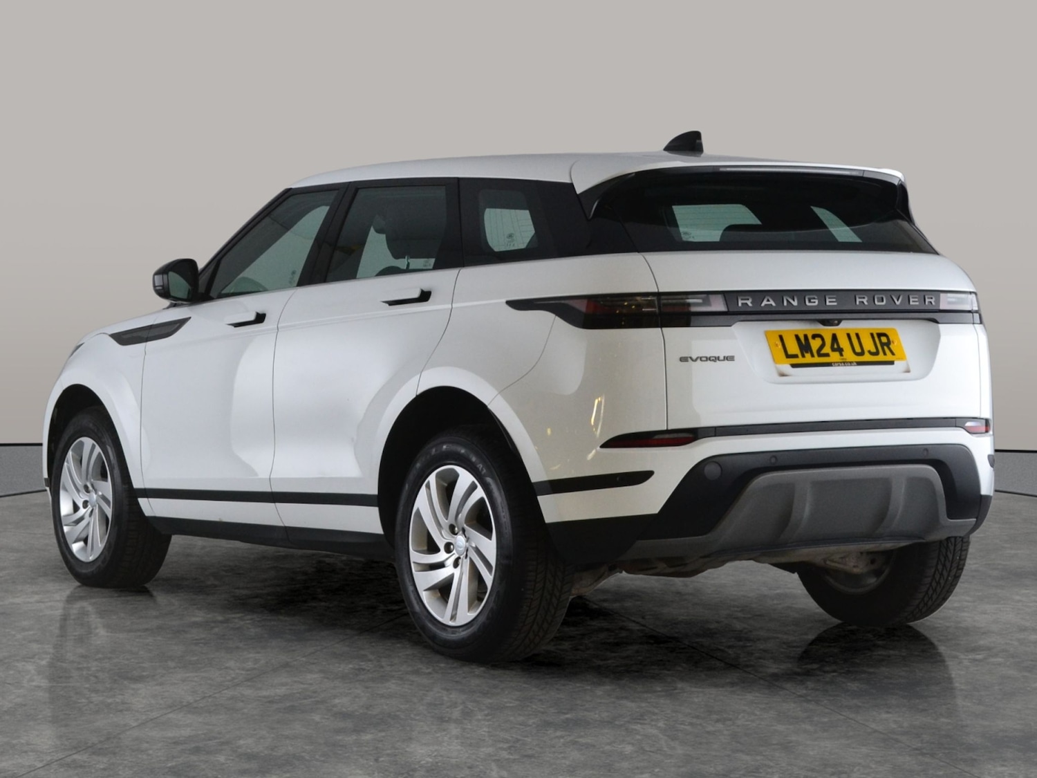 Used Land Rover Range Rover Evoque 2024 for sale - 77804190: Photo 9