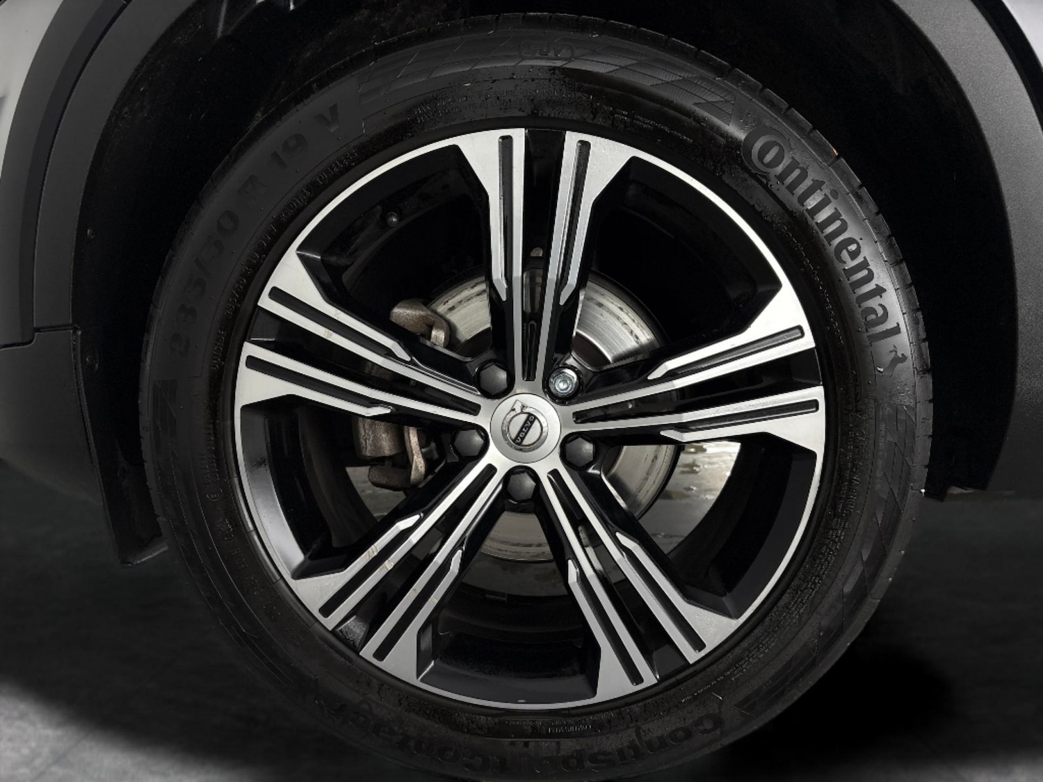 Used Volvo XC40 2021 for sale - 77932424: Photo 28