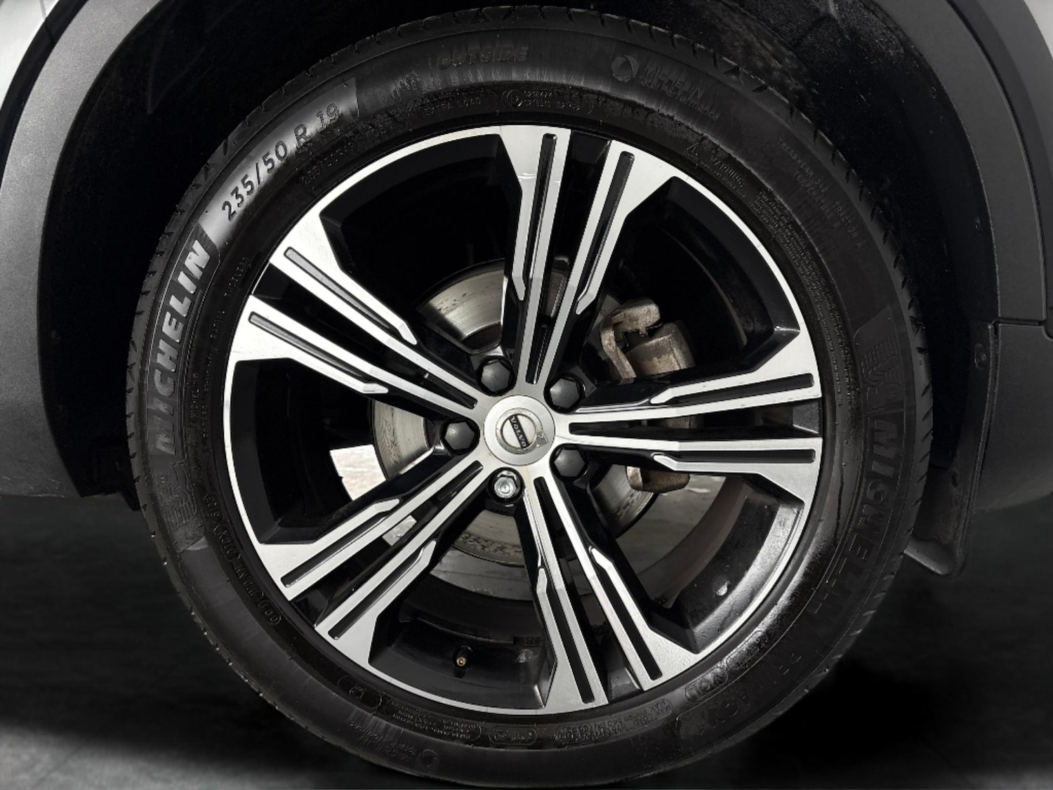 Used Volvo XC40 2021 for sale - 77932424: Photo 29