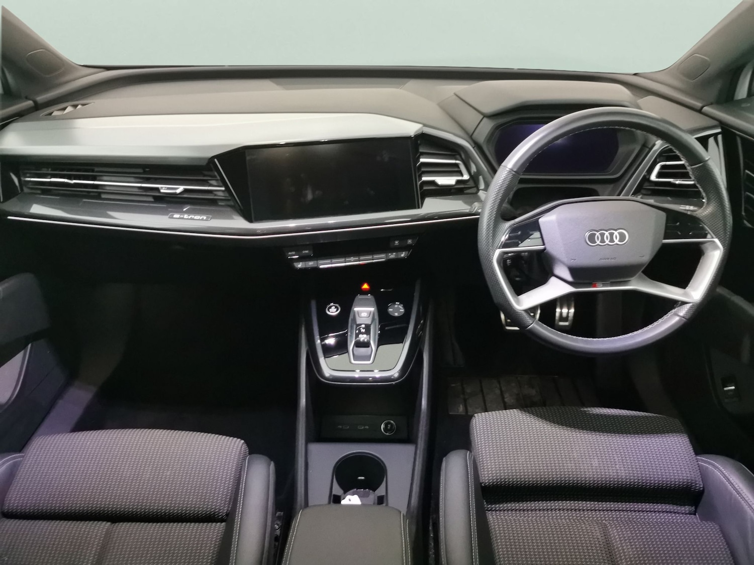 Used Audi Q4 e-tron 2022 for sale - 78212315: Photo 6