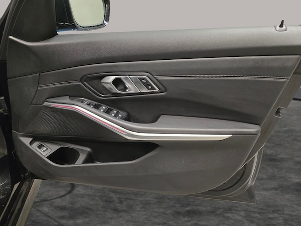 Used BMW 3 Series 2020 for sale - 76310564: Photo 37