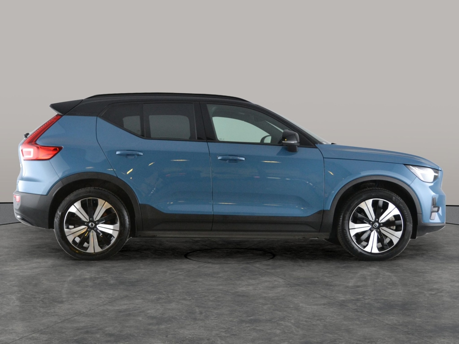 Used Volvo XC40 2022 for sale - 76171372: Photo 14