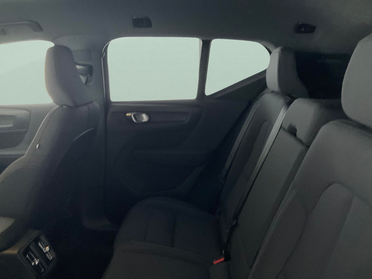 Used Volvo XC40 2022 for sale - 76171372: Photo 36