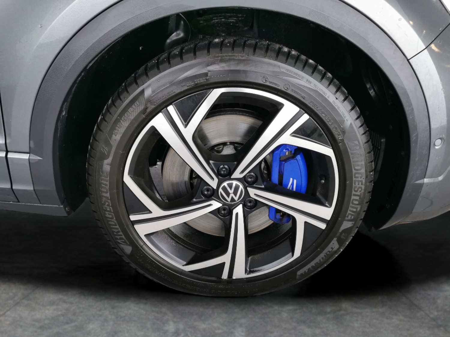 Used Volkswagen T-Roc 2023 for sale - 77432405: Photo 24