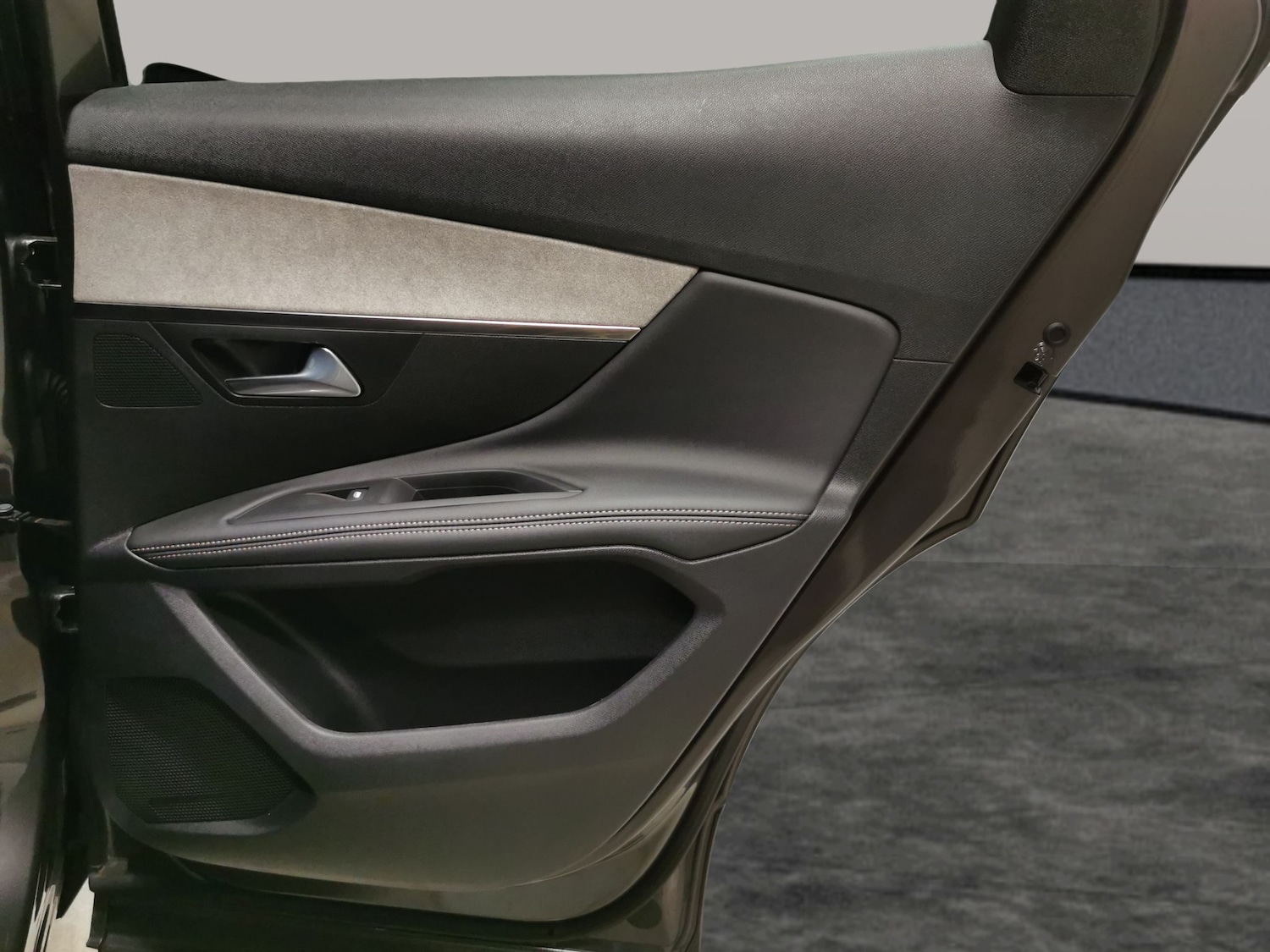 Used Peugeot 3008 2024 for sale - 78159641: Photo 30