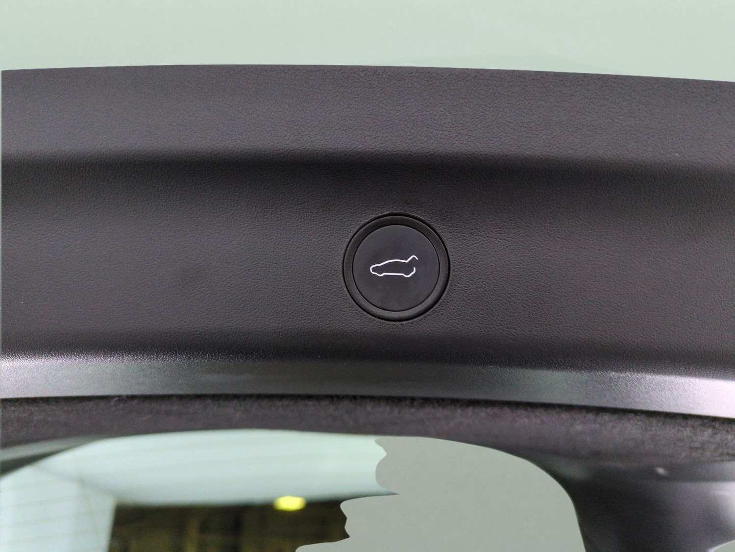 Used Tesla Model Y 2024 for sale - 77848420: Photo 15