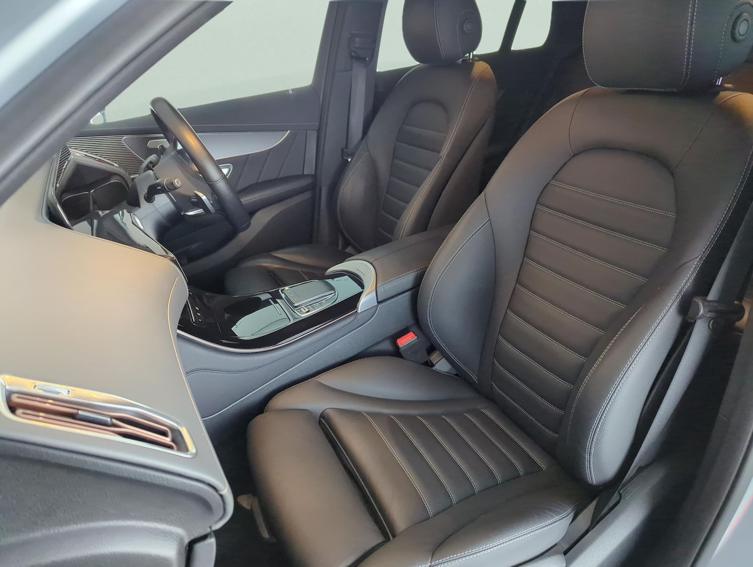 Used Mercedes-Benz EQC 2022 for sale - 77981276: Photo 6