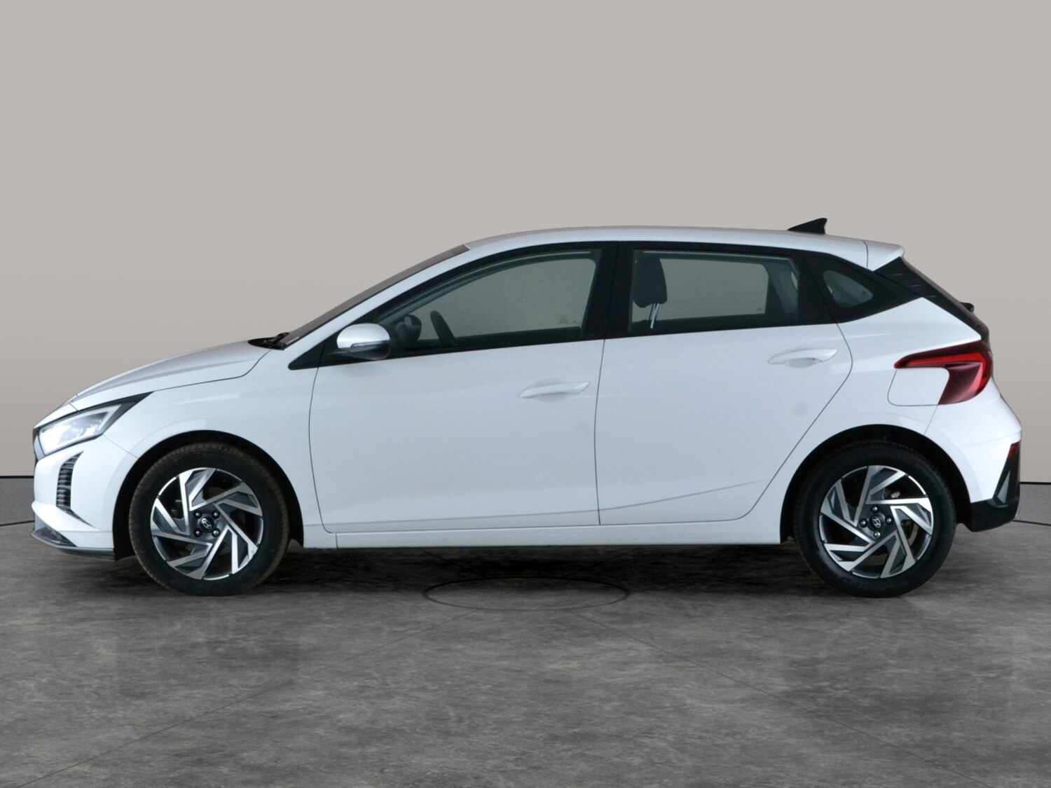 Used Hyundai i20 2024 for sale - 77872976: Photo 13
