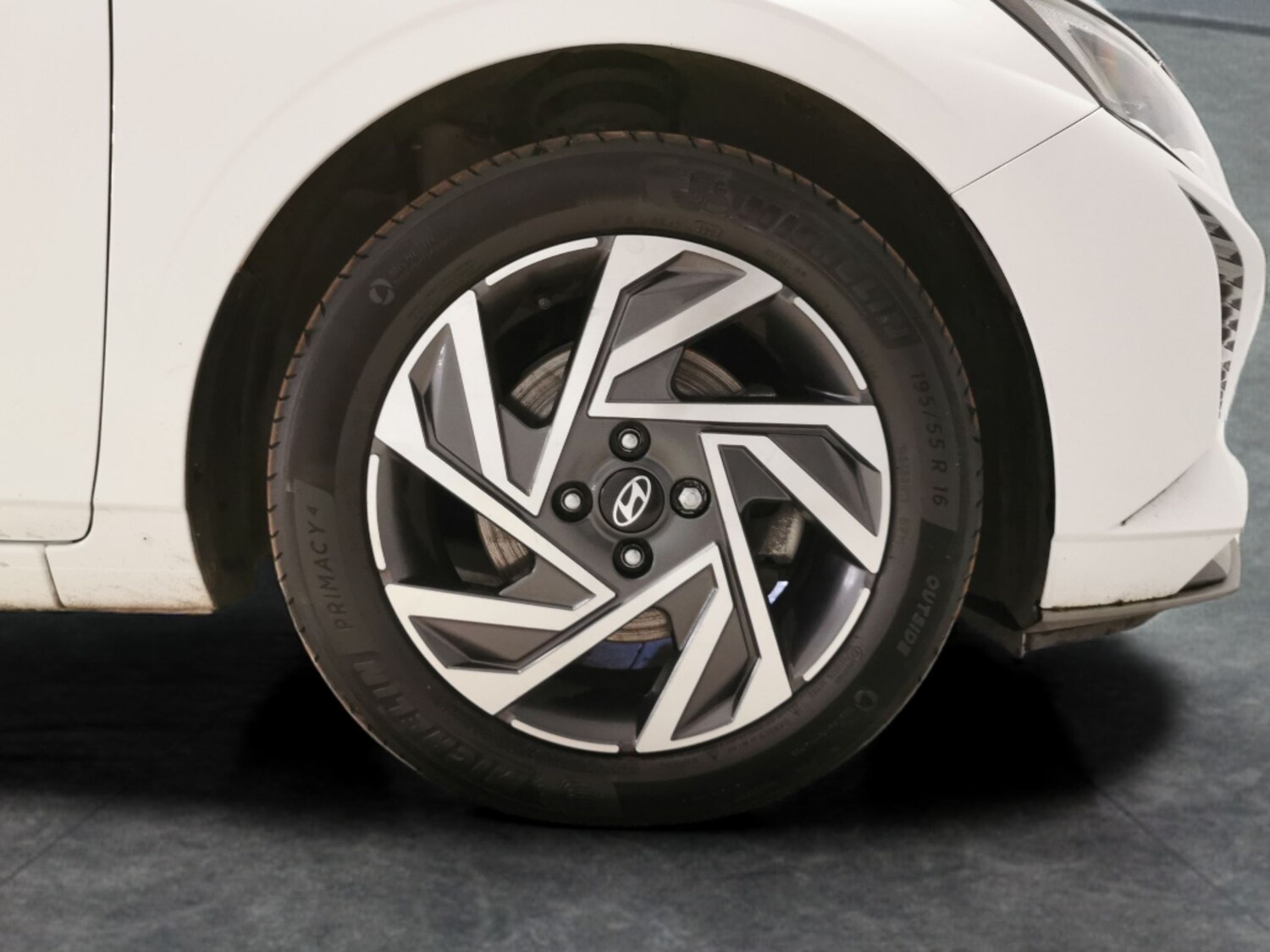 Used Hyundai i20 2024 for sale - 77872976: Photo 24