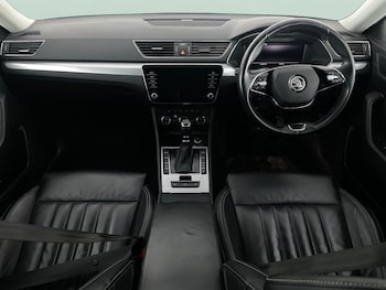 Used Skoda Superb 2023 for sale - 77475324: Photo