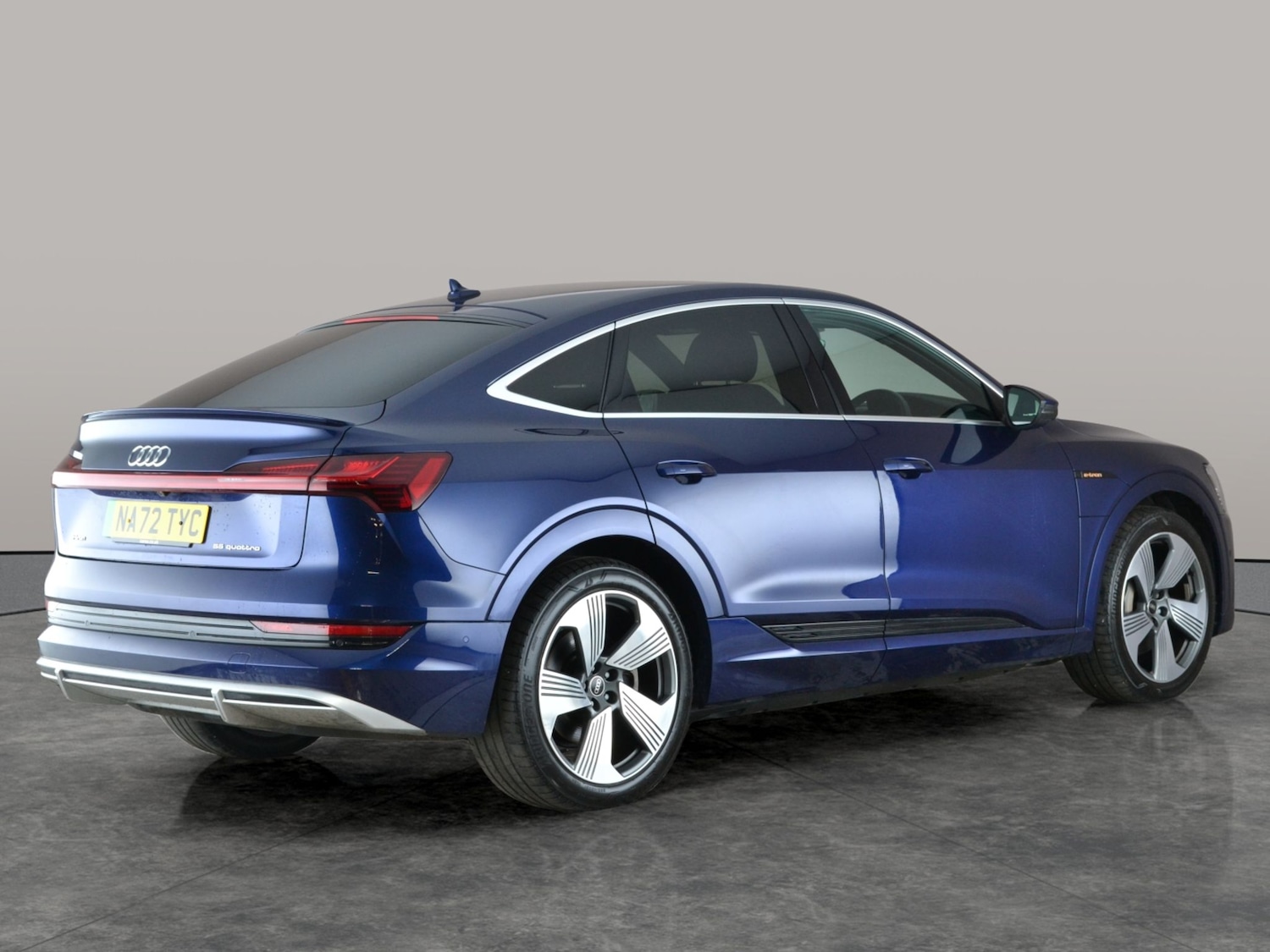 Used Audi e-tron 2022 for sale - 77381376: Photo 10