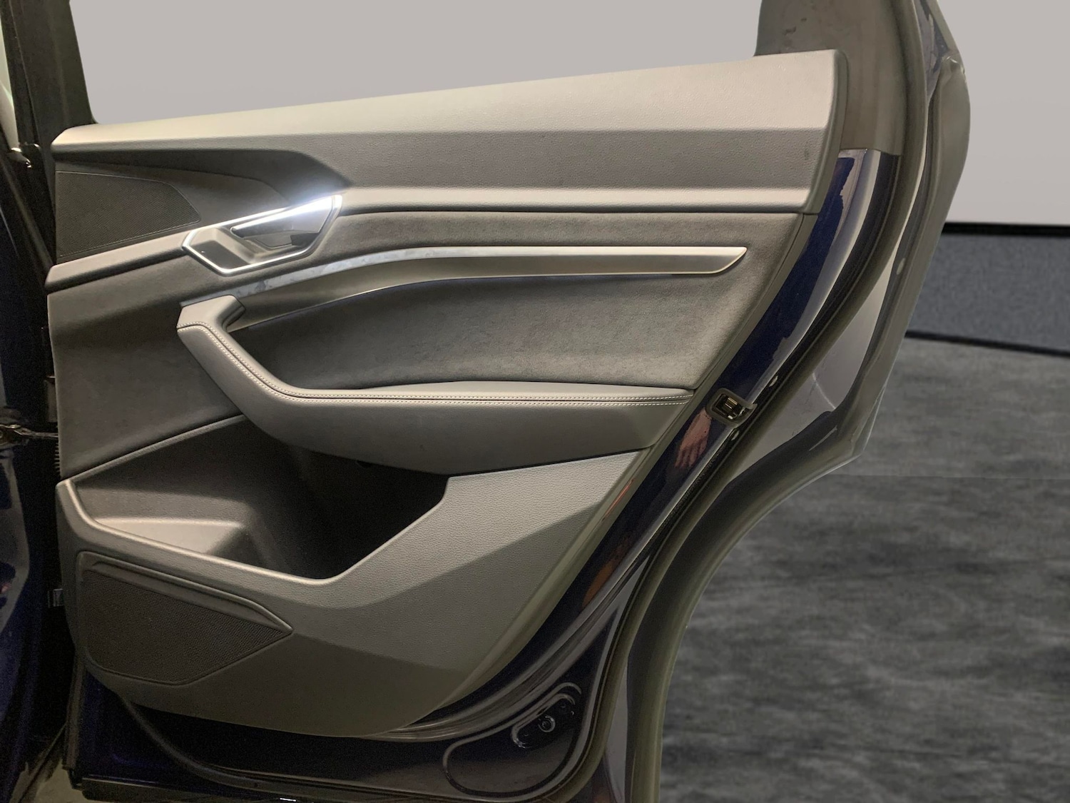 Used Audi e-tron 2022 for sale - 77381376: Photo 27