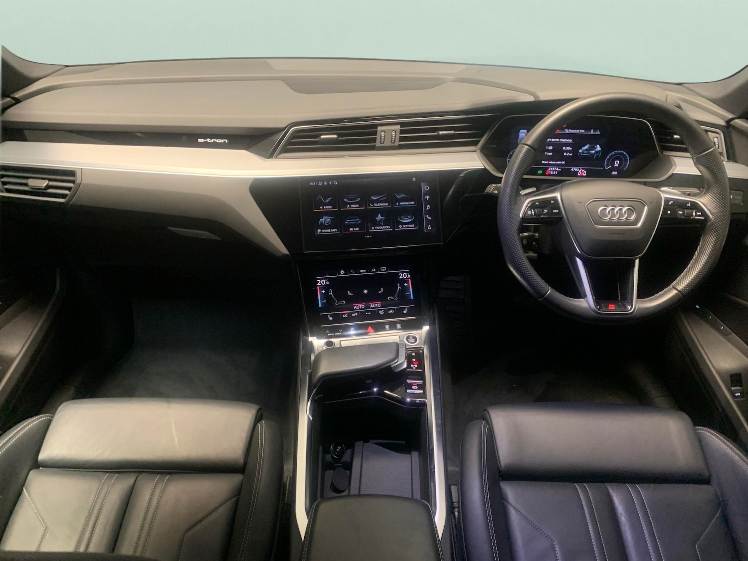 Used Audi e-tron 2022 for sale - 77381376: Photo 7