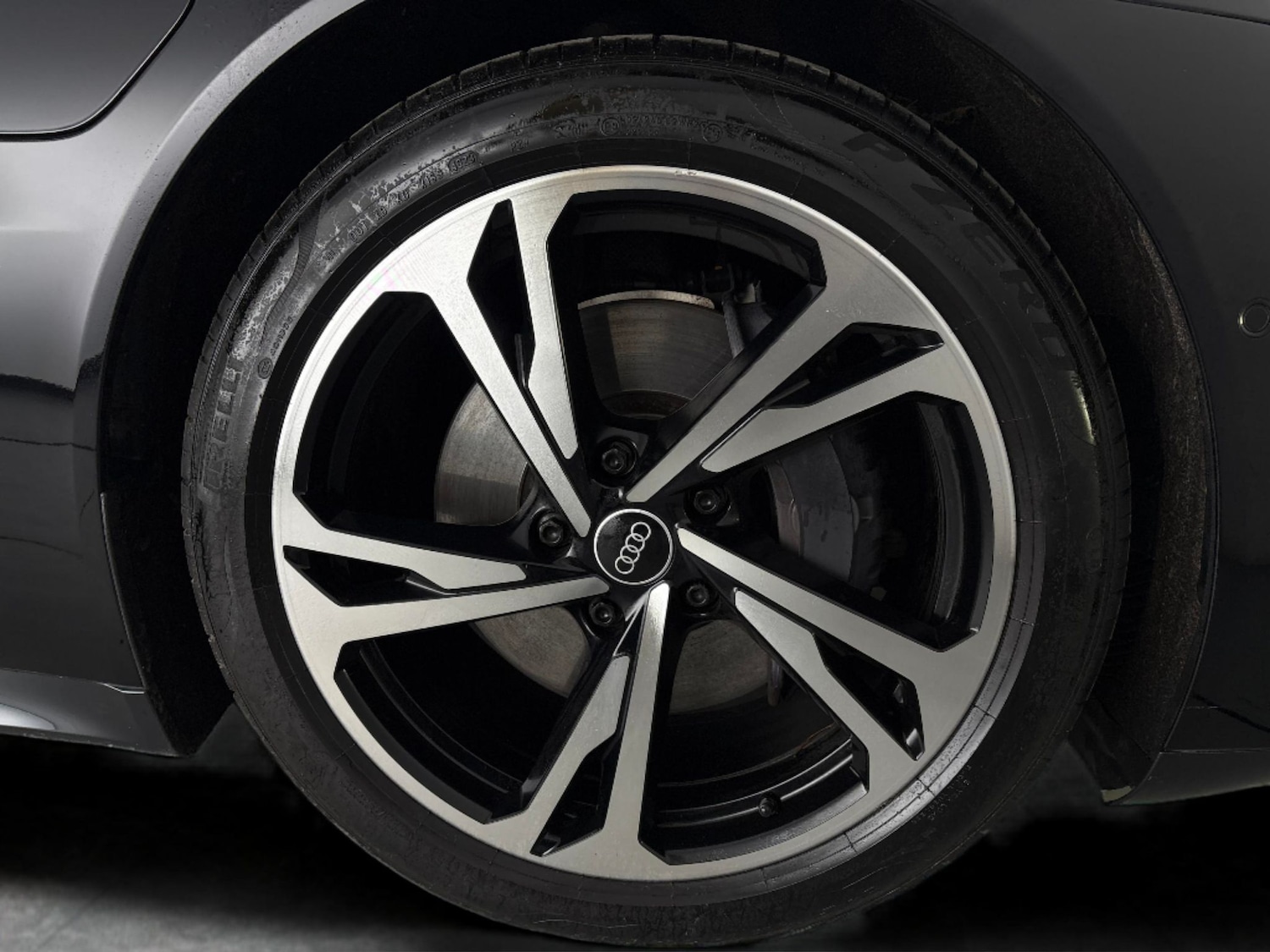 Used Audi e-tron GT 2022 for sale - 76624072: Photo 32