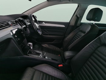 Used Volkswagen Passat undefined for sale - 77404309: Photo