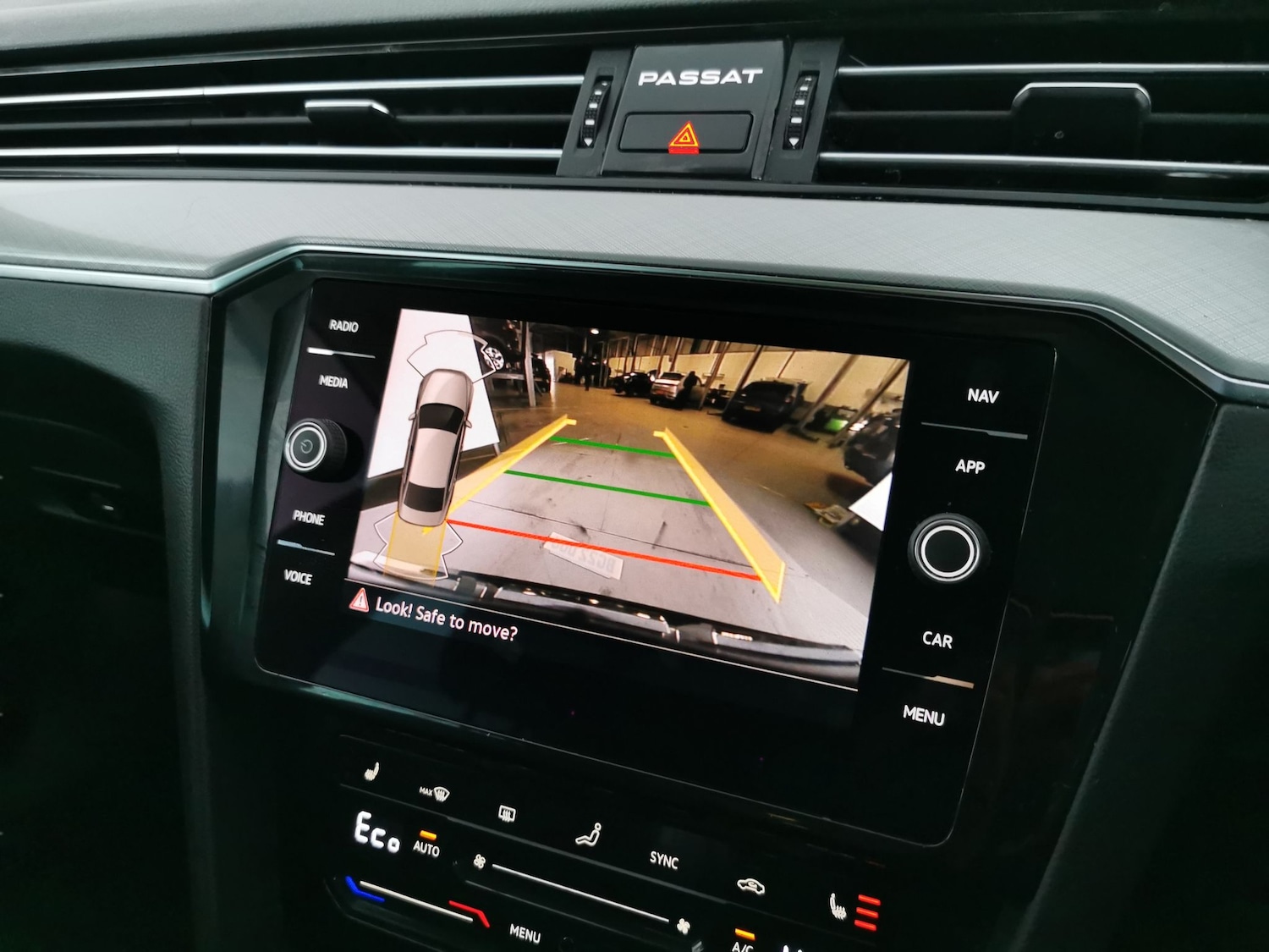 Used Volkswagen Passat 2022 for sale - 77404309: Photo 5