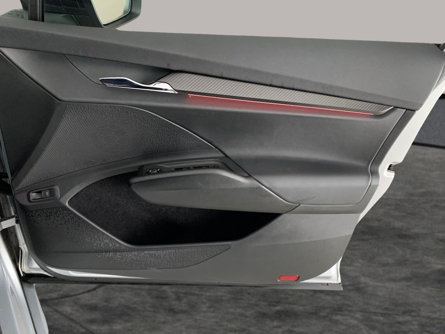 Used Skoda Enyaq 2023 for sale - 76999639: Photo 35