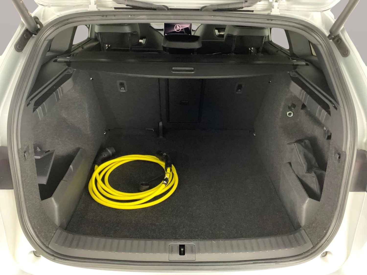 Used Skoda Enyaq 2023 for sale - 76999639: Photo 38