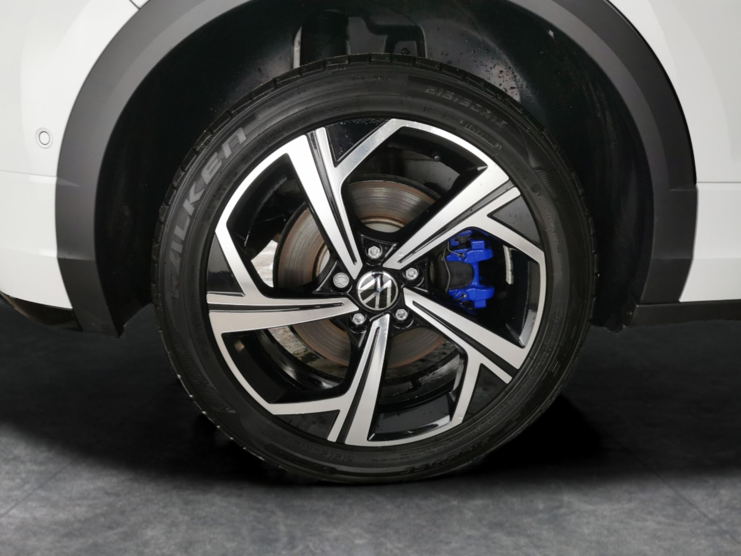 Used Volkswagen T-Roc 2023 for sale - 77418004: Photo 26