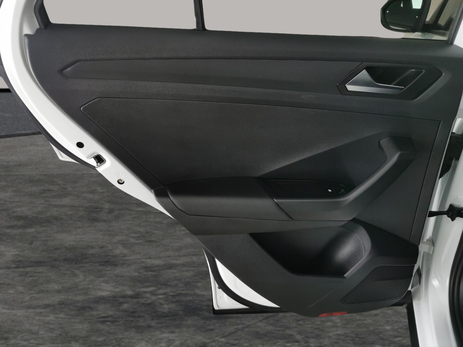 Used Volkswagen T-Roc 2023 for sale - 77418004: Photo 29