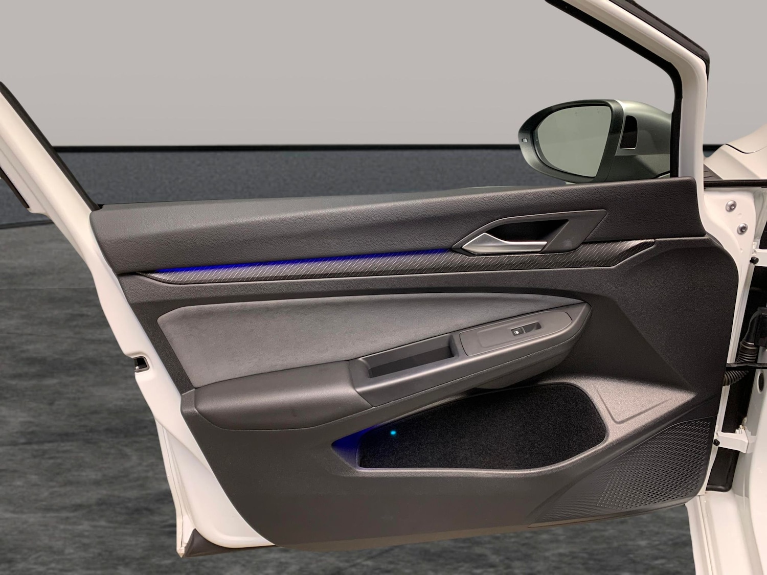 Used Volkswagen Golf 2023 for sale - 77975836: Photo 26