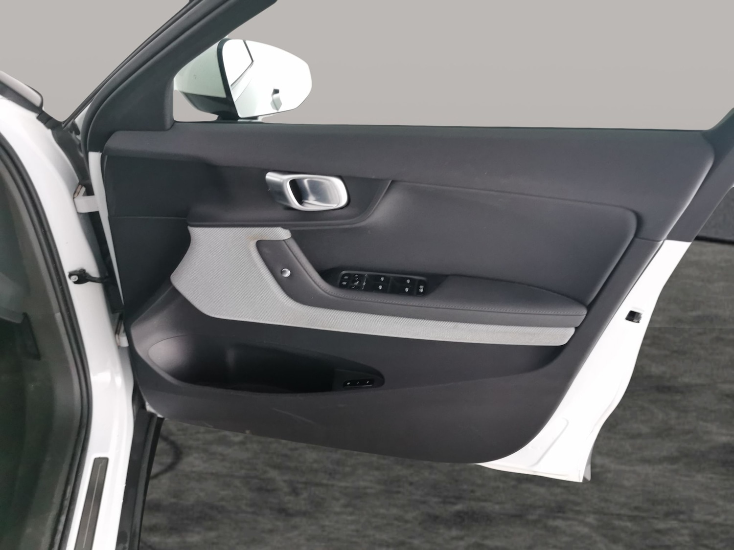 Used Polestar Polestar 2 2023 for sale - 77889065: Photo 30